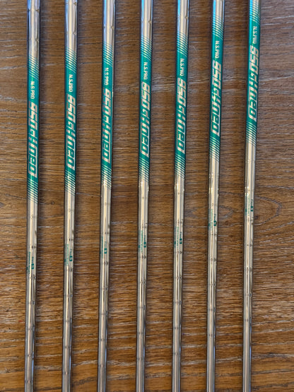 *BRAND NEW* Mizuno JPX 925 Hot Metal Iron Set (5-GW) / N.S. Pro 950 GH Neo S shafts (stiff)