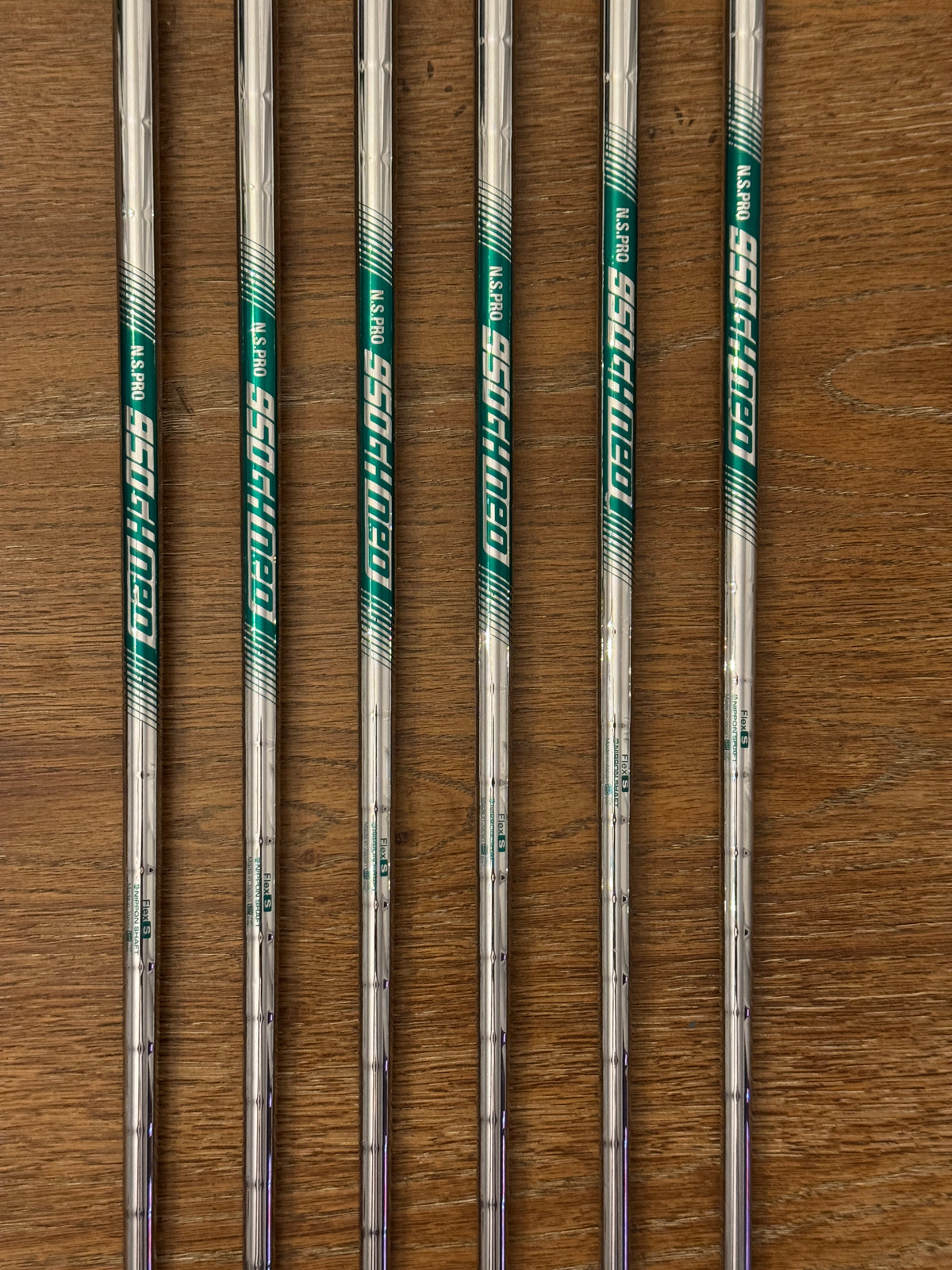 Mizuno JPX 925 Hot Metal Iron Set (6-GW) / N.S. Pro 950 GH S shafts (stiff)