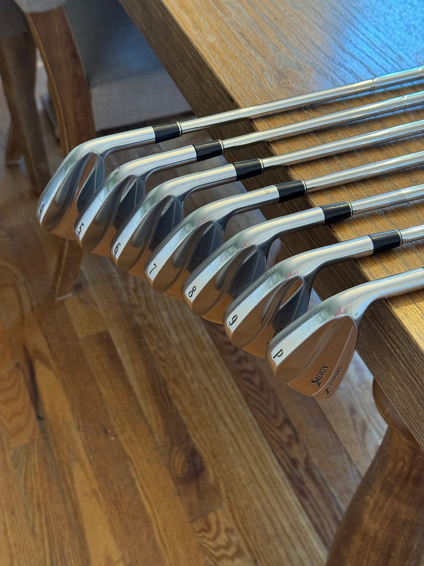 Srixon Z-Forged Iron Set (4-PW) / Dynamic Gold X100 shafts (Xtra stiff)