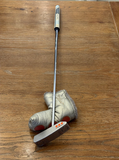 Titleist Scotty Cameron Studio Select Newport 2.6 Putter (34”)