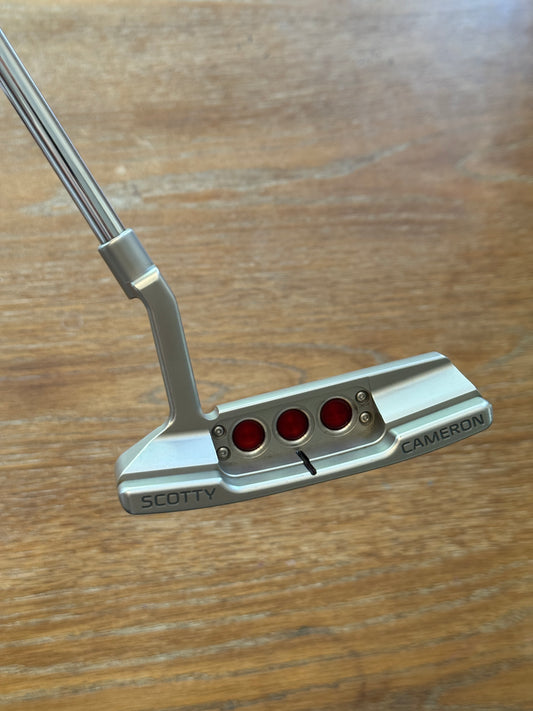Scotty Cameron Select Newport 2 Putter (32”)