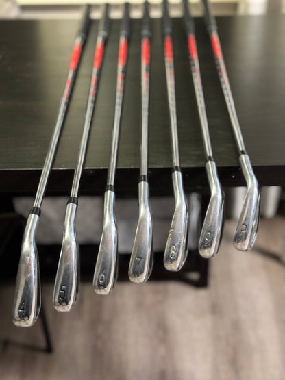 Titleist T100 Iron Set (4-PW) / N.S. ProModus3 Tour 105 Stiff