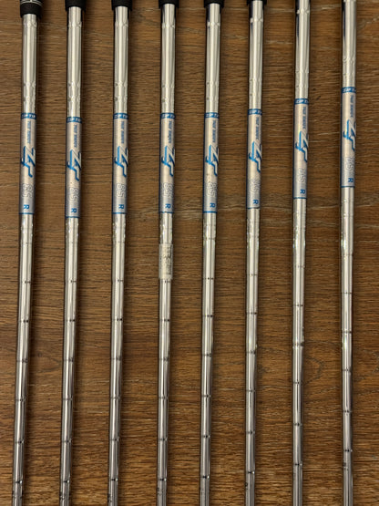 Nike Vapor Fly Iron Set (4-AW) / True Temper ZT 85R shafts (regular)