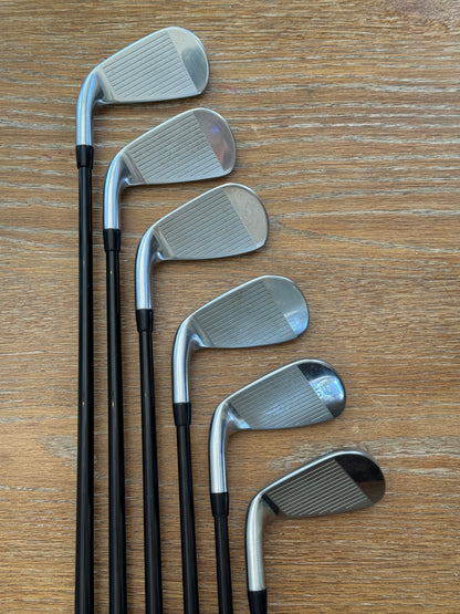 Titleist T350 ‘25 Iron Set +1/2” (6-GW) / Tensei AM(2) R shafts (regular)