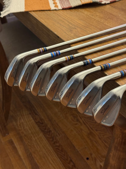 Titleist T100 ‘23 Iron Set (5-GW) / Project X LZ 6.5 125g shafts Xtra Stiff