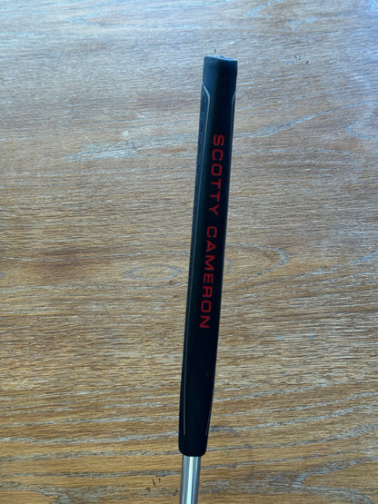 Scotty Cameron Studio Newport 2.5 Putter (35”)