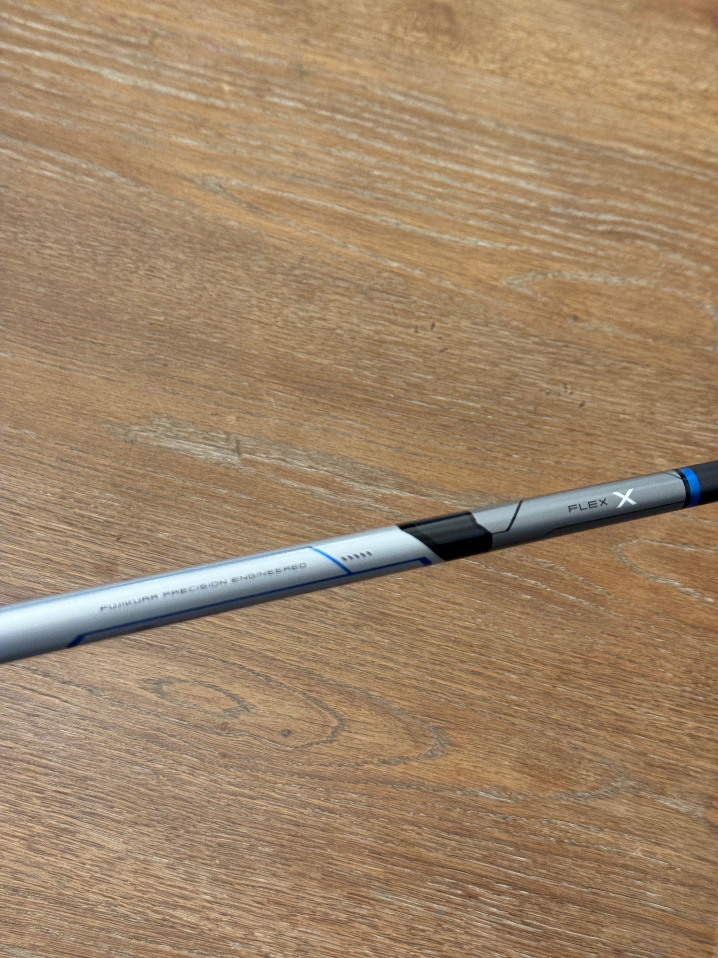 Taylormade Qi35 MAX Driver (10.5°) / Fujikura Speeder 65 X shaft (xtra stiff)