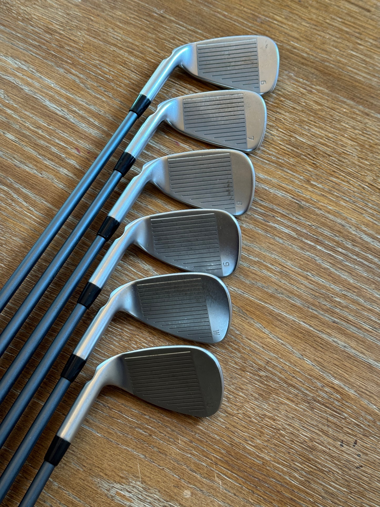 Ping G425 Iron Set (6-AW) / AWT Alta CB SR shafts (senior)