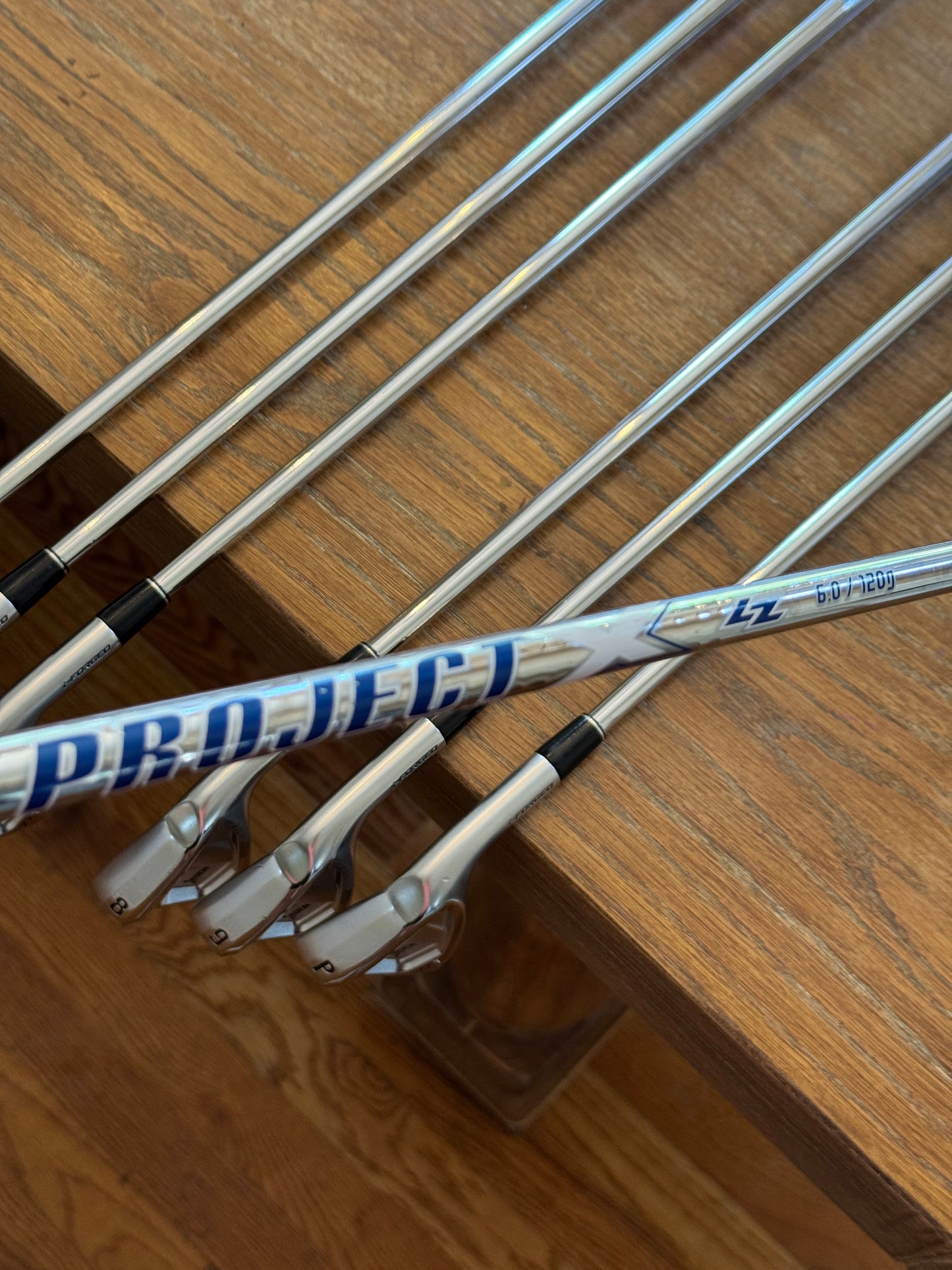 *MINT* Srixon ZXi7 Forged ‘25 Iron Set (4-PW) / Project X LZ 6.0 120g shafts (stiff)