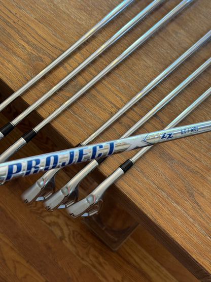 *MINT* Srixon ZXi7 Forged ‘25 Iron Set (4-PW) / Project X LZ 6.0 120g shafts (stiff)