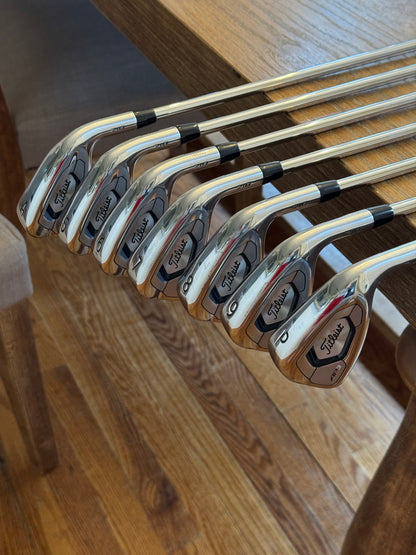 *MINT* Titleist 718 AP3 Iron Set -1/2” (4-PW) / AMT Black R300 shafts (regular)