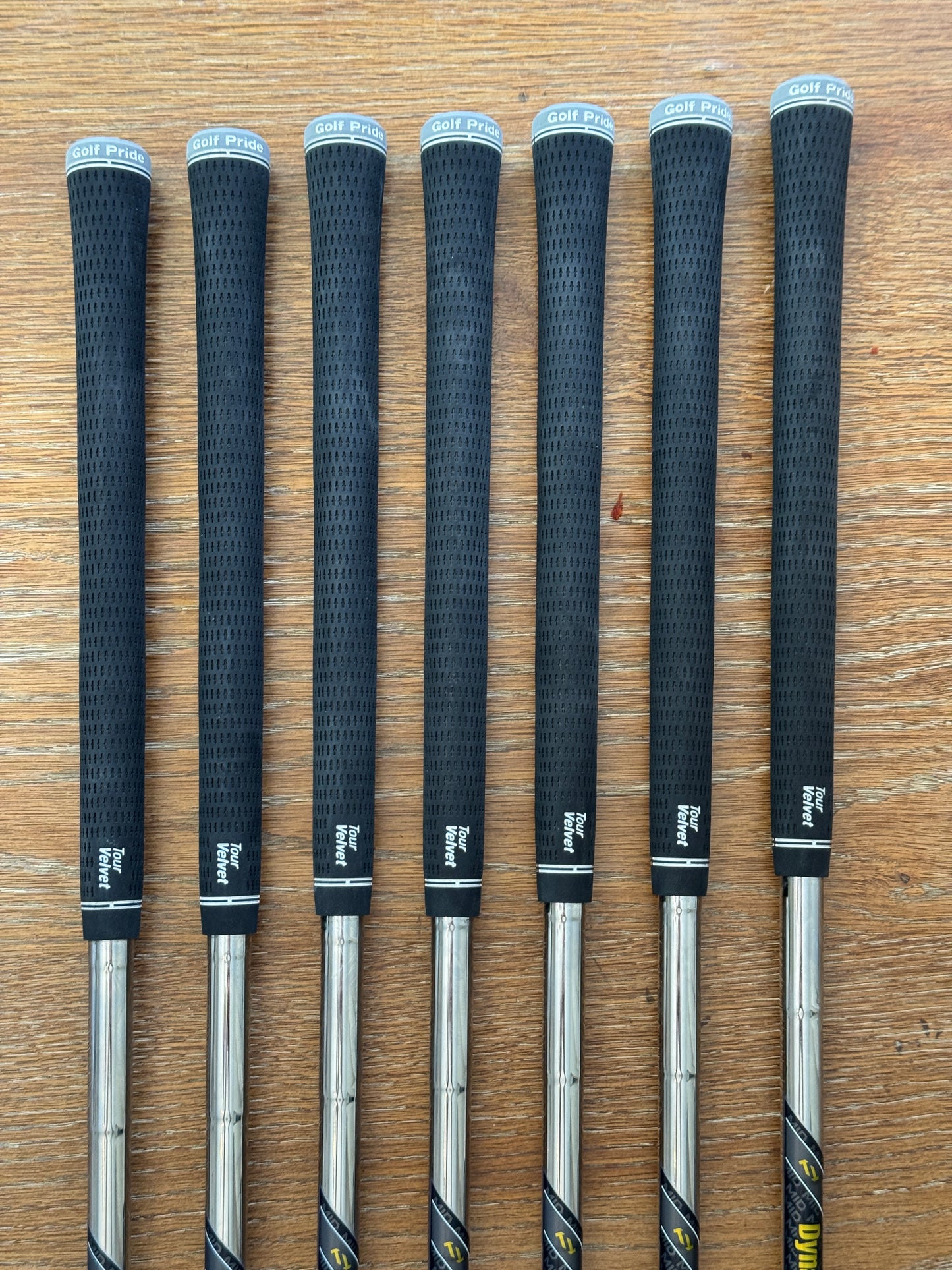 *MINT* Srixon ZXi7 Forged '25 Iron Set (4-PW) / Dynamic Gold MID R300 shafts (regular)