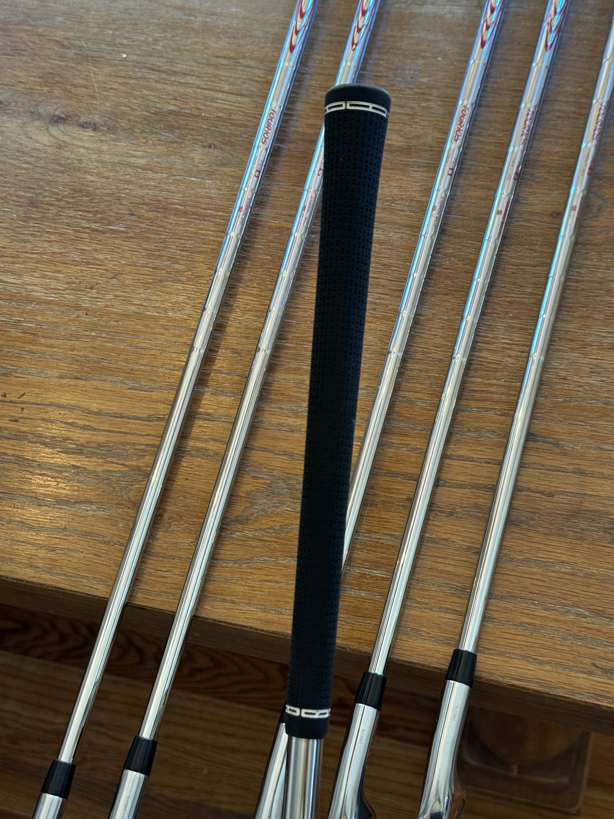 Titleist T200 ‘23 Iron Set +1/2” (4-9 iron) / N.S. Pro Modus3 Tour105 S shafts (stiff)