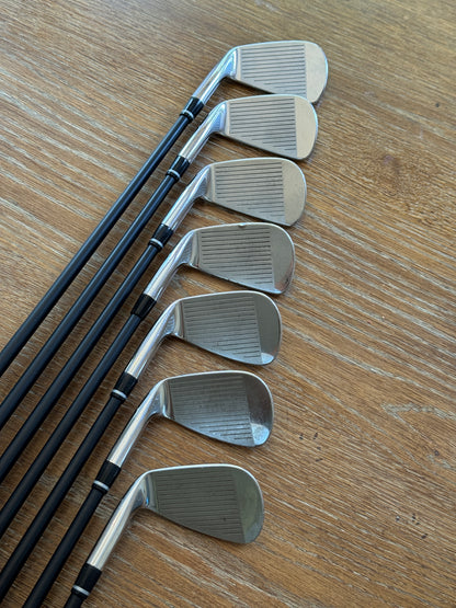 Nike Pro Combo Forged Iron Set (4-PW) / Nike Regular flex mid-kick shafts