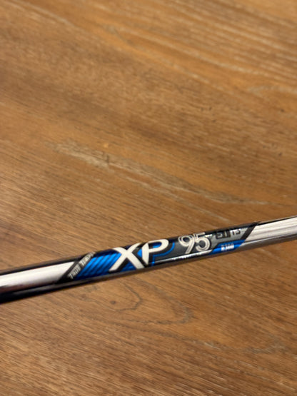 Callaway Steelhead XR 4-iron