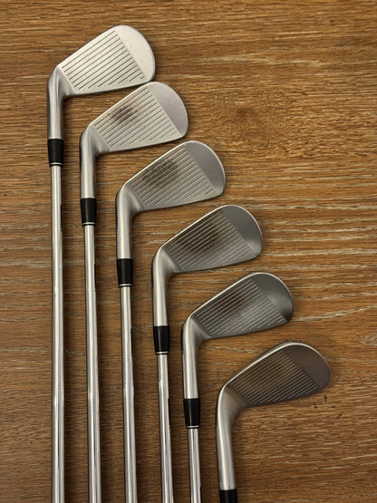 Srixon ZX7 Mkii Iron Set +1” (5-PW) / Project X 6.5 shafts (xtra stiff)