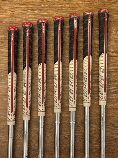 Titleist T200 ‘23 Iron Set (4-PW) / N.S. Pro 950GH S shafts (stiff)