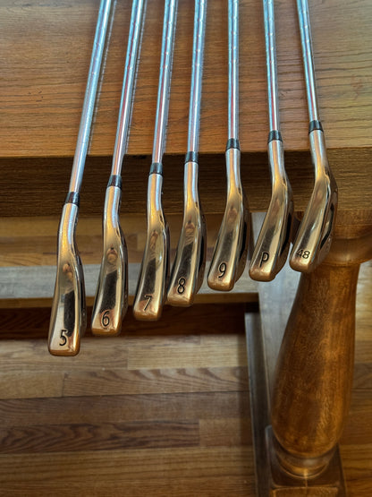 Titleist 718 AP3 Iron Set +1/2” (5-GW) / KBS Tour 90 R shafts (regular)