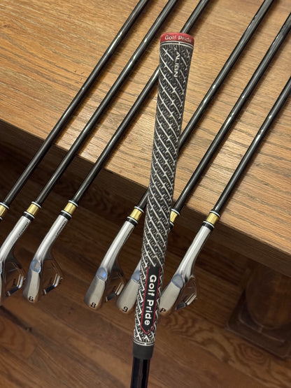 *MINT* Srixon ZXi7 ‘25 Forged Iron Set (4-PW) / KBS $-Taper Black 120 shafts (xtra stiff)