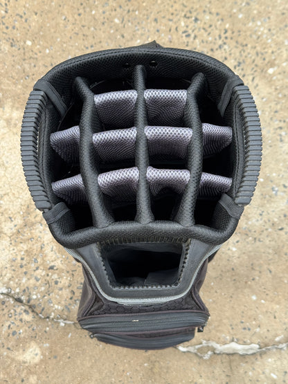Taylormade 15-way Staff Bag
