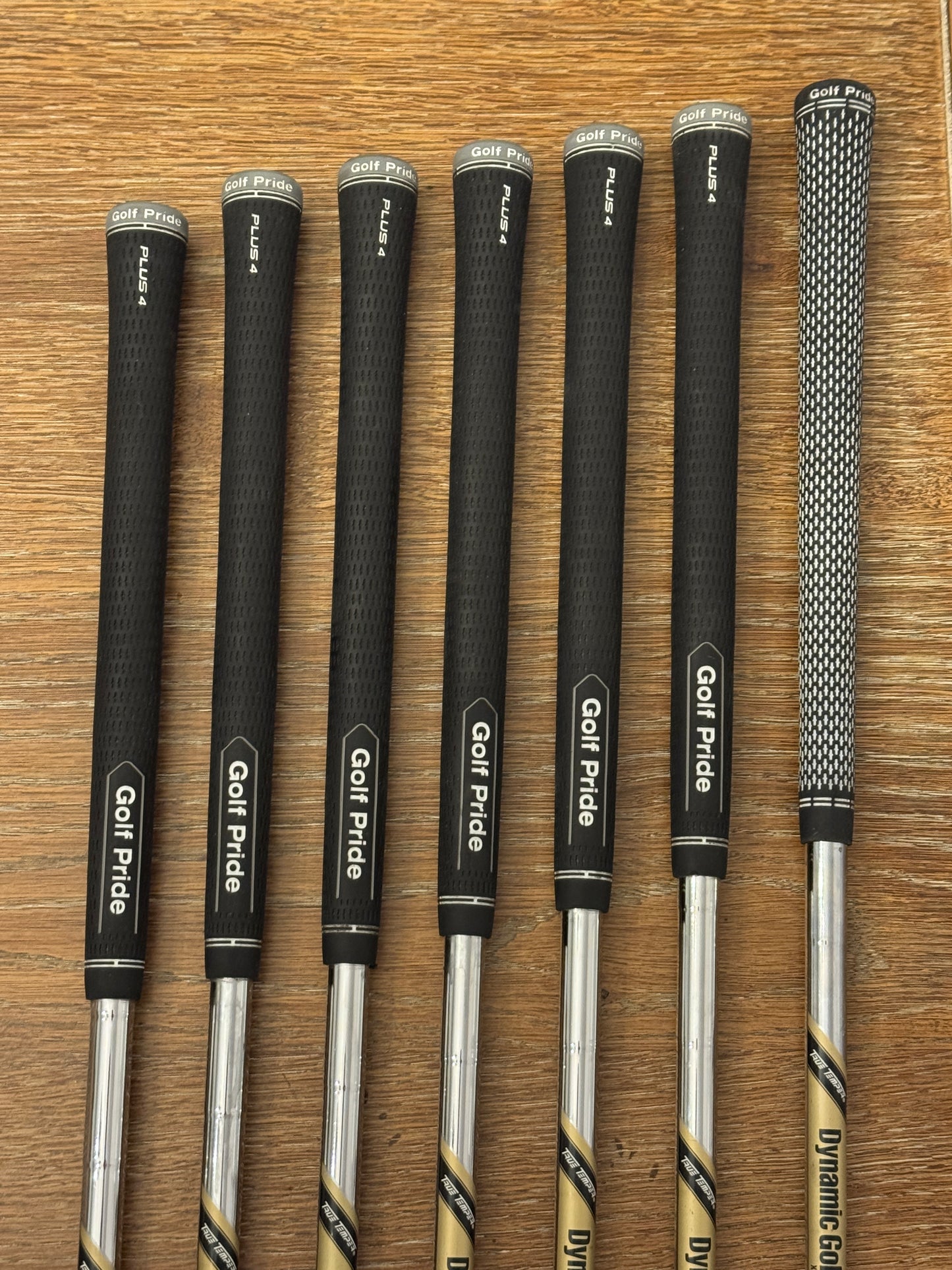 Titleist T150/T100 ‘23 Iron Set +1/2” (5-GW) / Dynamic Gold X100 shafts Xtra Stiff