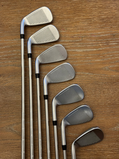 Cobra King Radspeed One-Length Iron Set (5-GW) / KBS Tour 80/90/120 S combo shafts (stiff)