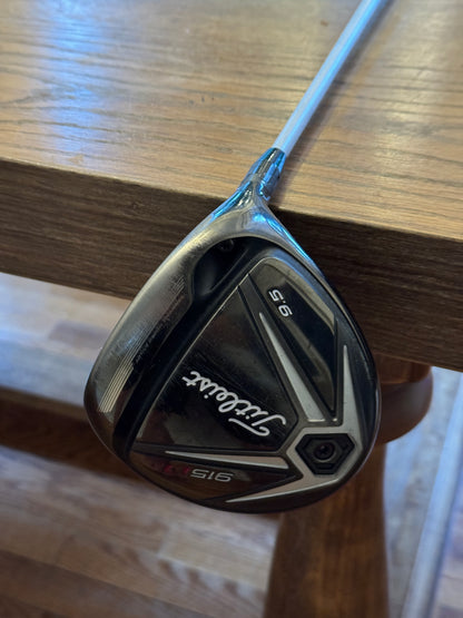Titleist 915 D2 Driver (9.5°)