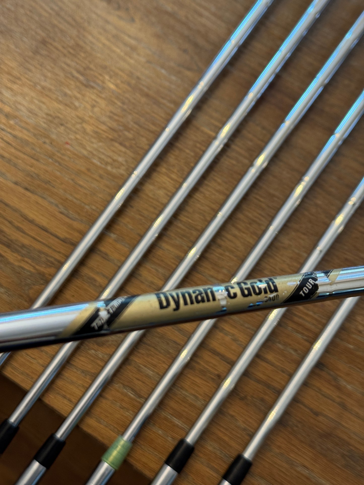 Titleist 714 CB Iron Set (4-PW) / Dynamic Gold S400 shafts (stiff)