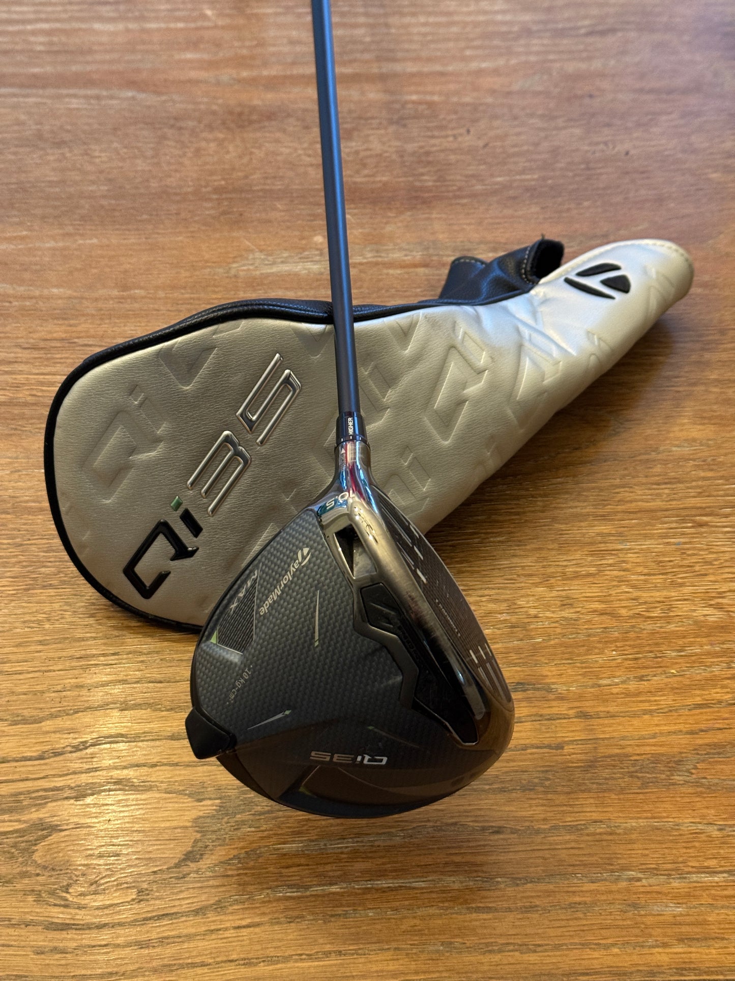 Taylormade Qi35 Driver LH (10.5°) / Fujikura Ventus Blue 5-R shaft (regular)