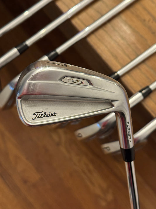 Titleist T100S Iron Set / AMT Tour White X100 shafts Xtra Stiff