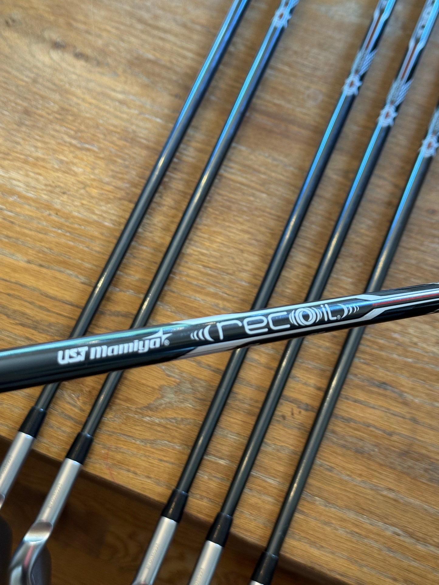 Ping i530 Iron Set LH (6-GW) / UST Mamiya Recoil F2 65 shafts (senior)