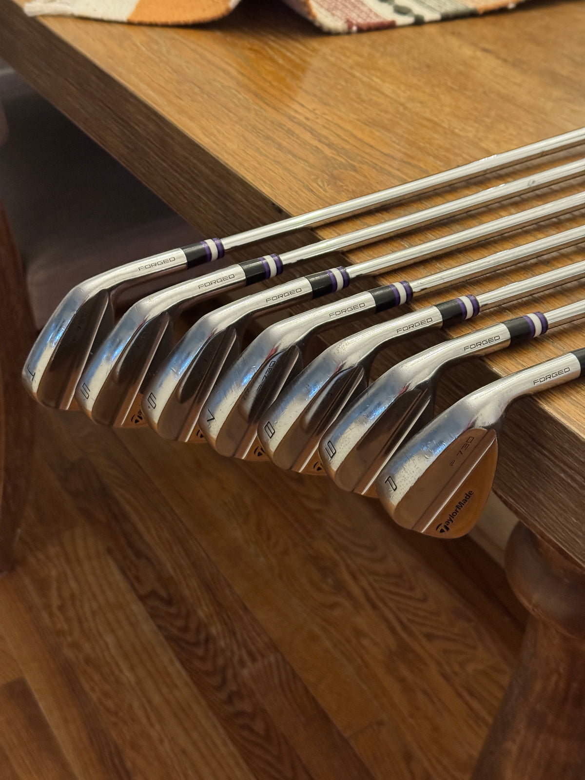 Taylormade P730 Forged Iron Set (4-PW) / Project X LZ 6.0 120g shafts (stiff)
