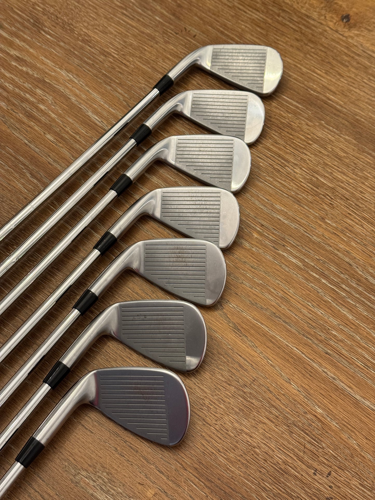 Mizuno Pro 245 Iron Set (4-PW) / KBS Tour Lite shafts Stiff