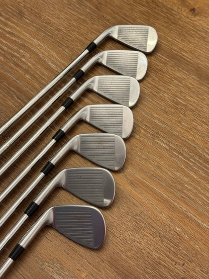 Mizuno Pro 245 Iron Set (4-PW) / KBS Tour Lite shafts Stiff