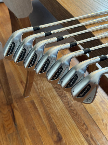 Callaway Apex AI300 Iron Set (4-PW) / Dynamic Gold MID 115 shafts (stiff)