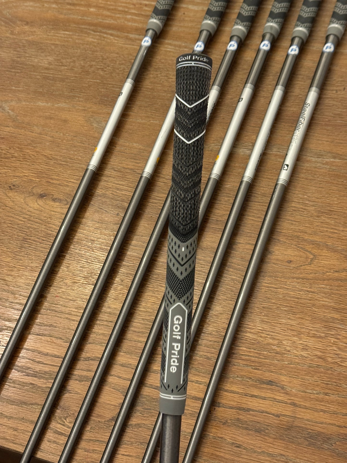 Mizuno JPX 923 Forged Iron Set (4-PW) / Aerotech Steelfiber i125 cw X shafts (xtra stiff)