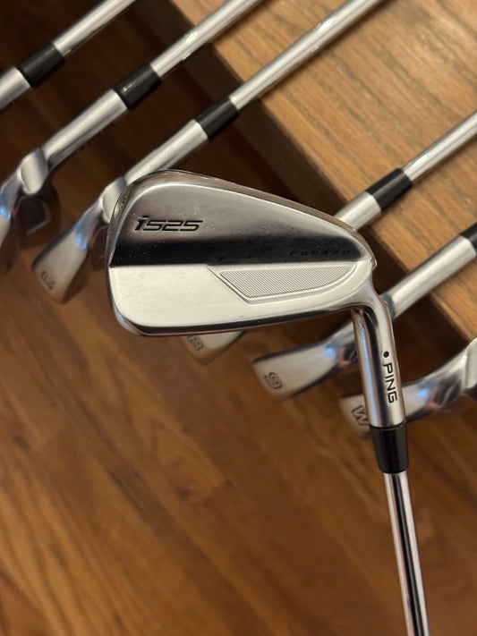 Ping i525 Iron Set +1/2” (4-PW) / Ping AWT 2.0 S shafts (stiff)