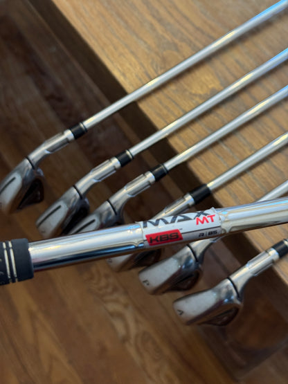 Taylormade Sim2 Max Iron Set (5-AW) / KBS Max MT 85R shafts (regular)