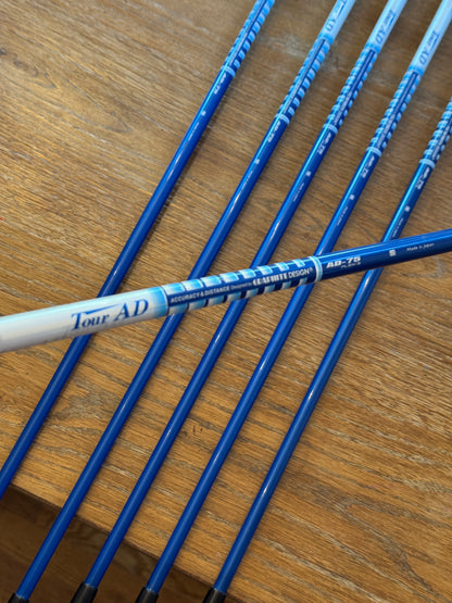 Srixon ZXi5/ZXi7 Forged '25 Combo Iron Set (5-PW) / Tour AD-75 S shafts (stiff)