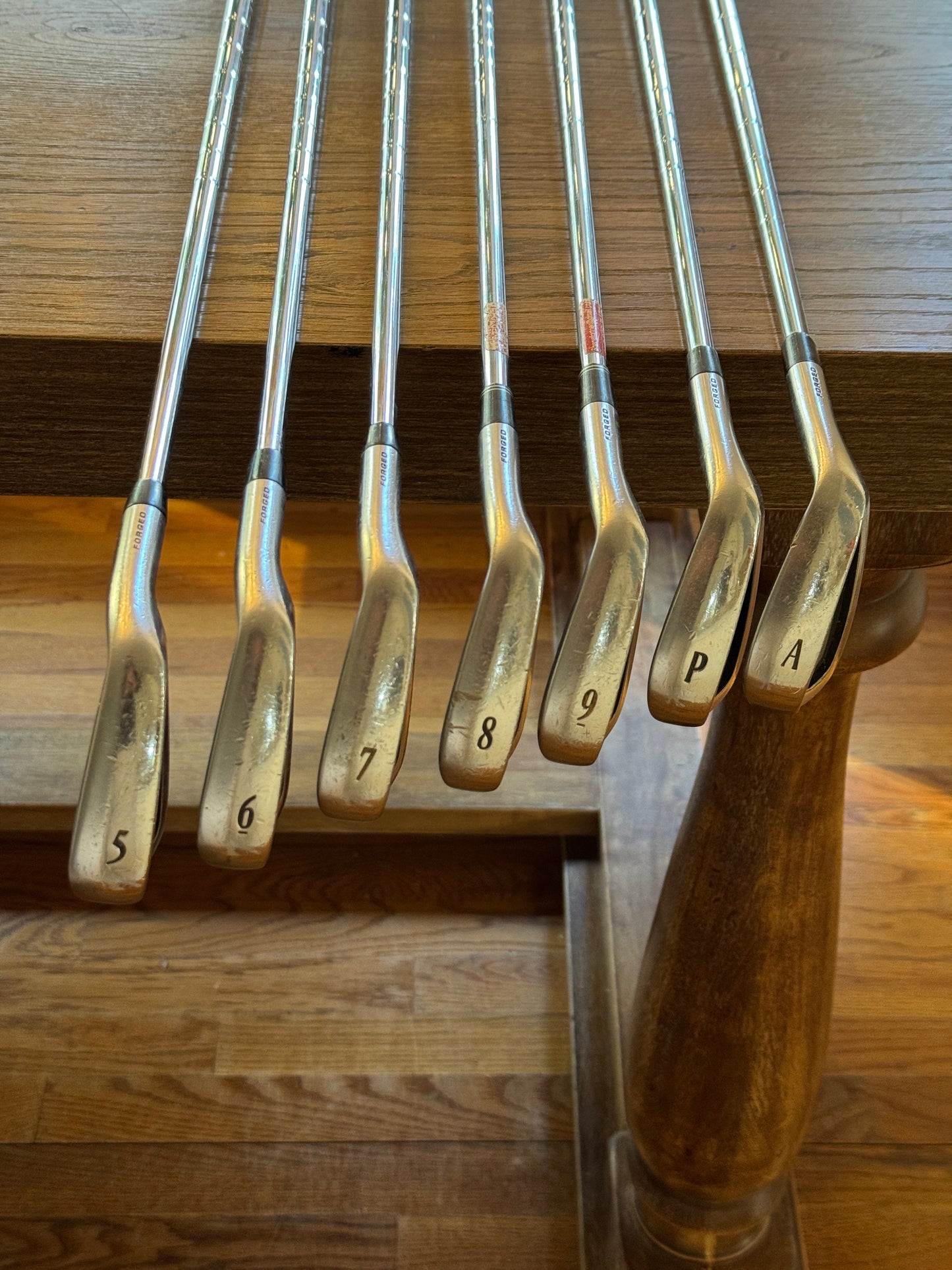 Srixon Z565 Iron Set (5-AW) / N.S. Pro 950 GH shafts Stiff