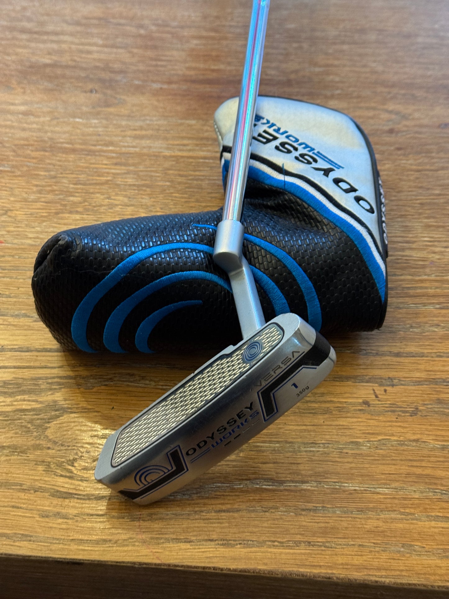 Odyssey Works Versa 1 Putter (33”)