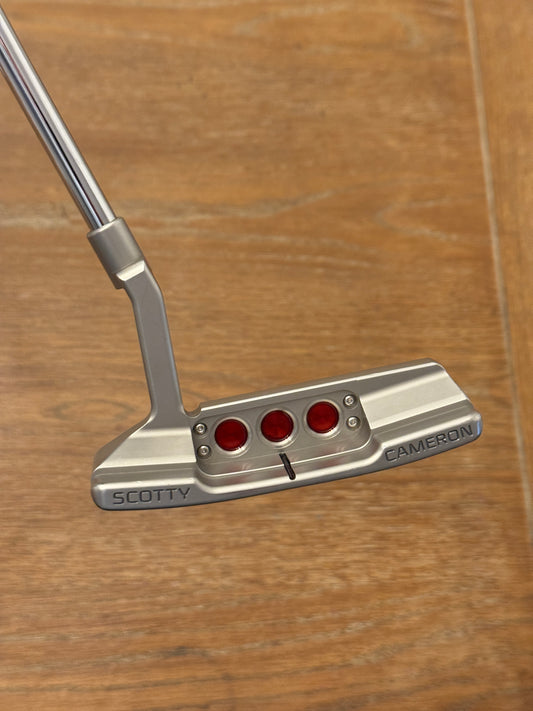 Titleist Scotty Cameron Select Newport 2 Putter (32”)