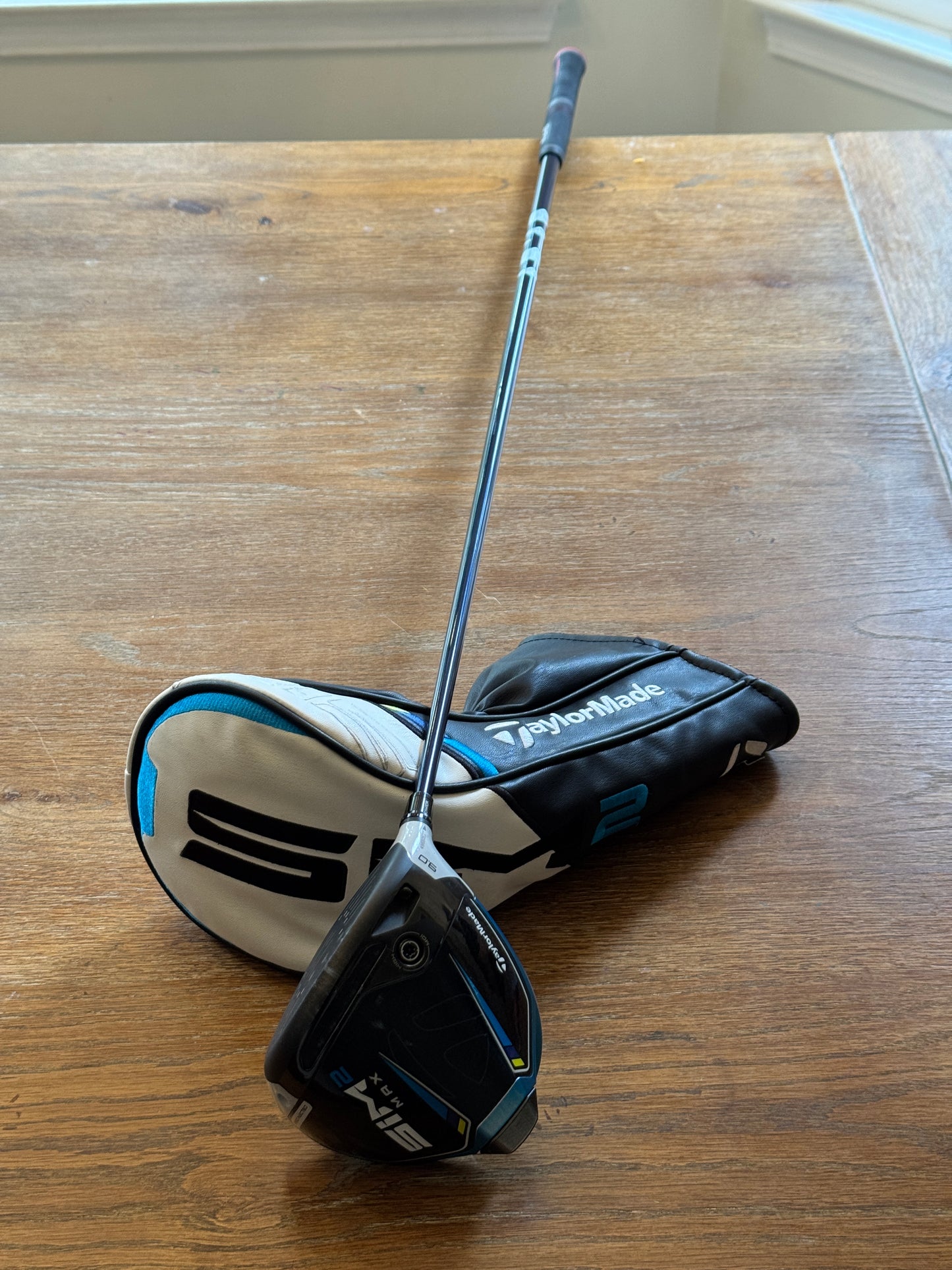 Taylormade SIM2 Max Driver (9°) / Fujikura Ventus 5-S (stiff)