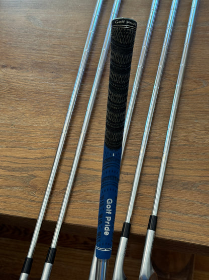 Taylormade P7MC ‘23 Iron Set (5-PW) / Dynamic Gold X100 shafts (Xtra stiff)