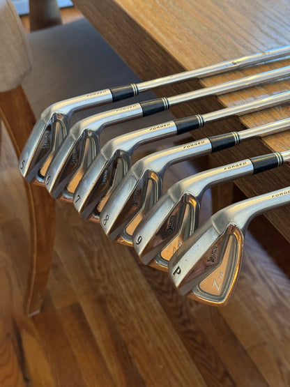Srixon Z745 Iron Set (5-PW) / Dynamic Gold S200 shafts (stiff)