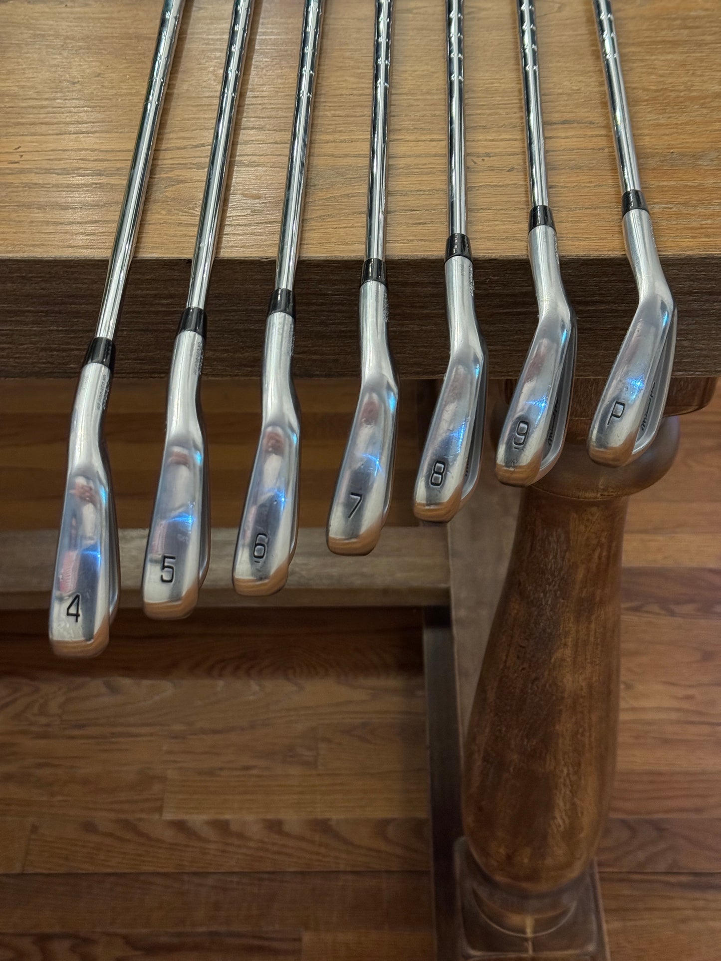 Mizuno Pro 223 Iron Set (4-PW) / N.S. Pro 950 GH shafts (stiff)