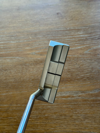 Scotty Cameron Studio Newport 2.5 Putter (35”)