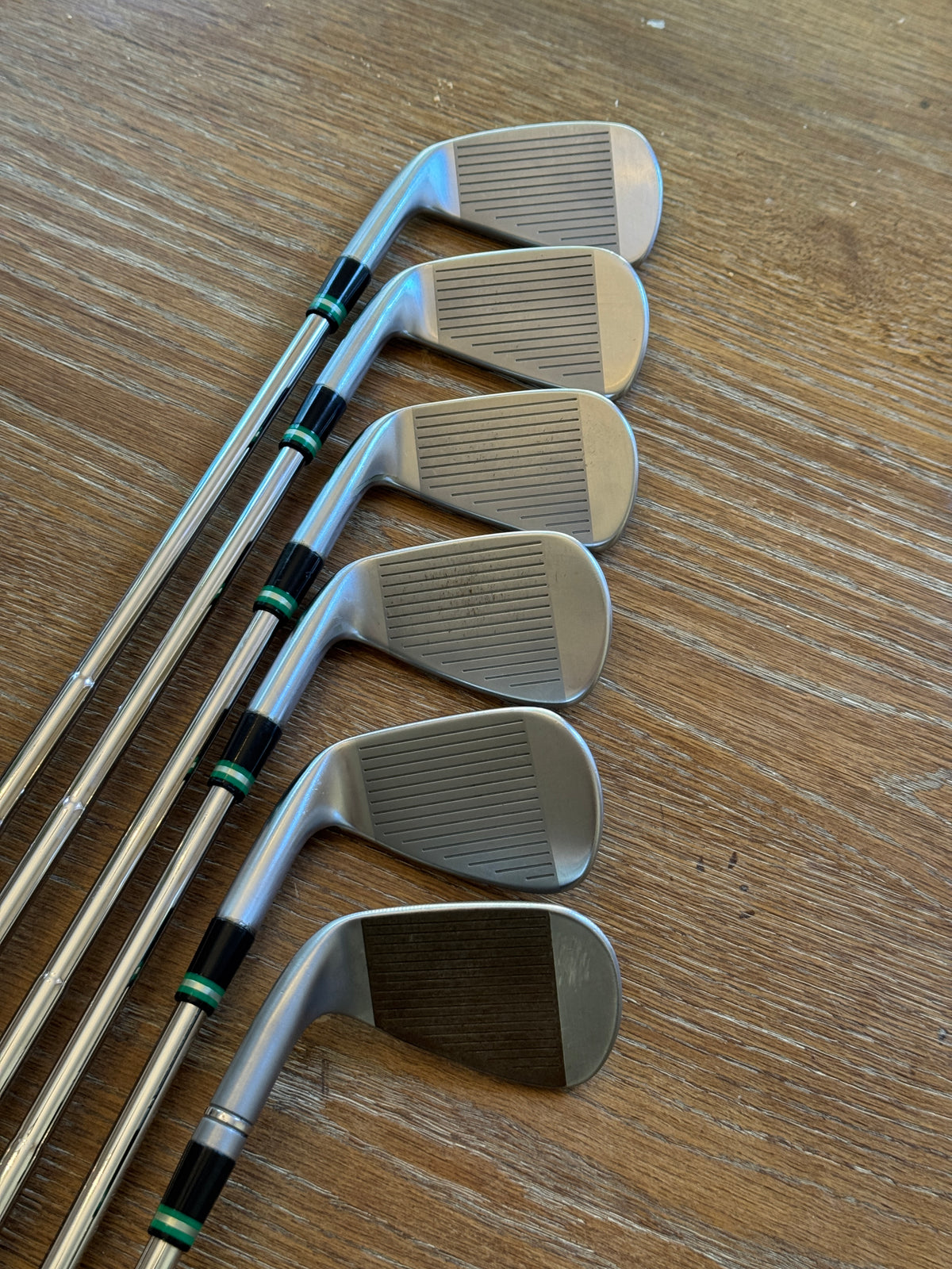 Taylormade P790 ‘25 Forged Iron Set (5-PW) / Dynamic Gold MID S300 shafts (stiff)
