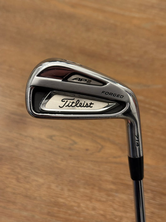 Titleist 714 AP2 6-iron
