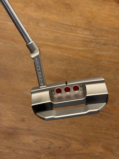 *MINT* Scotty Cameron Studio Style Fastback 2 Putter (37”)